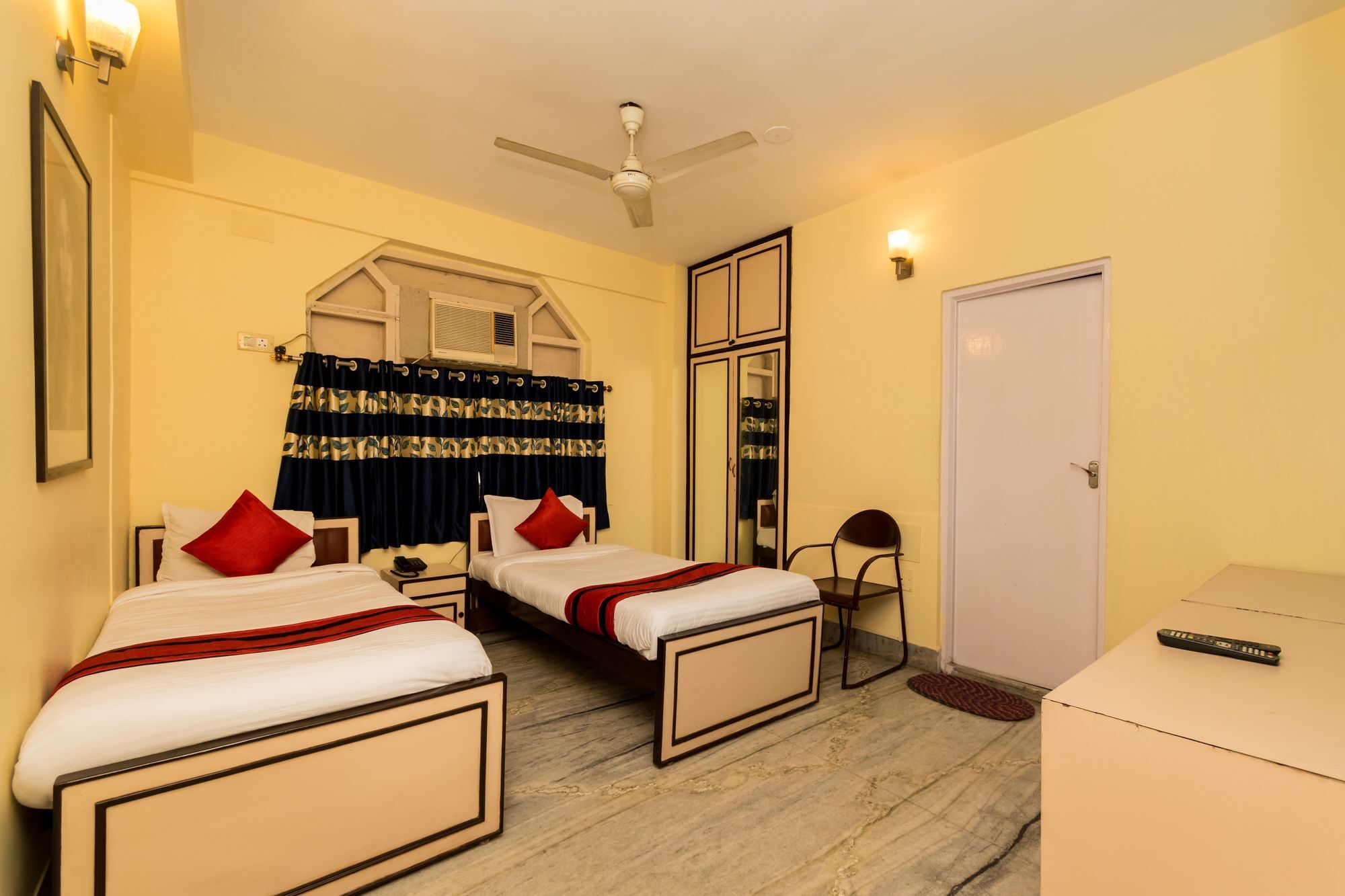 Super Hotel O Alipore Near Chetla Formerly Alipore Guest House Alipur  Exterior photo